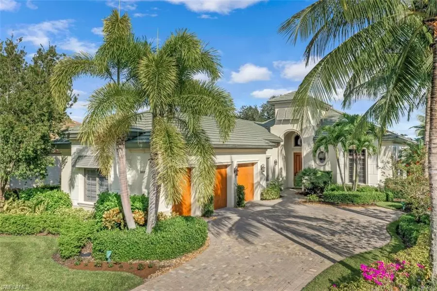 28618 La Caille DR, Naples, FL 34119