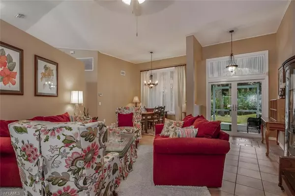 Naples, FL 34116,4060 Lambs WAY