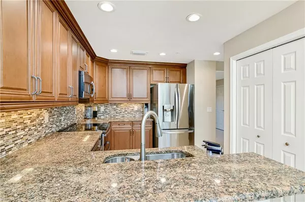 Naples, FL 34113,6653 Alden Woods CIR #102