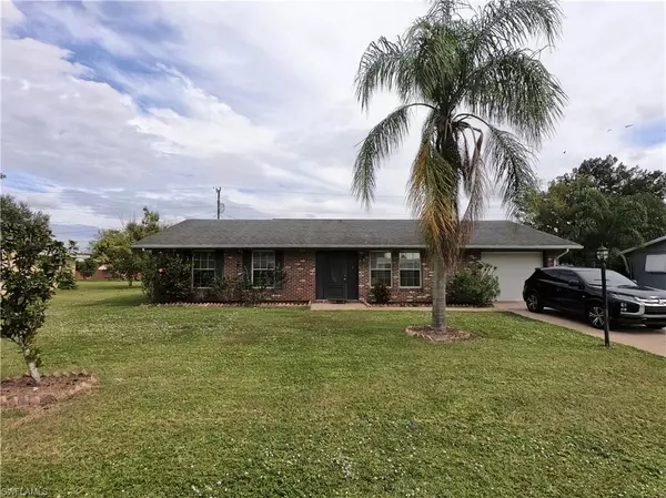 347 Crestwood AVE, Lehigh Acres, FL 33936