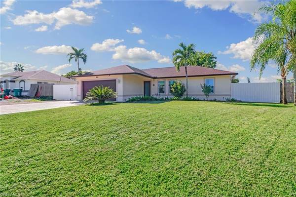 2849 49th LN SW, Naples, FL 34116