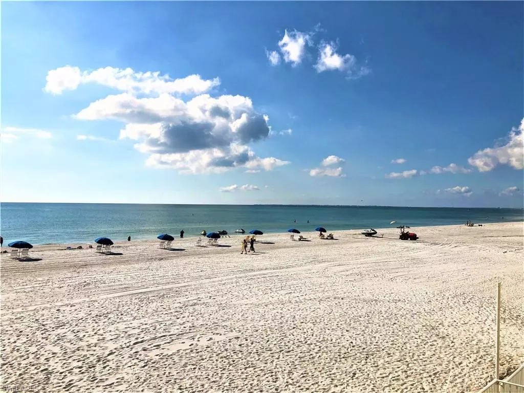 Fort Myers Beach, FL 33931,5560 Estero BLVD #258