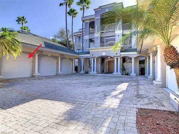 Sanibel, FL 33957,5789 Baltusrol CT #101