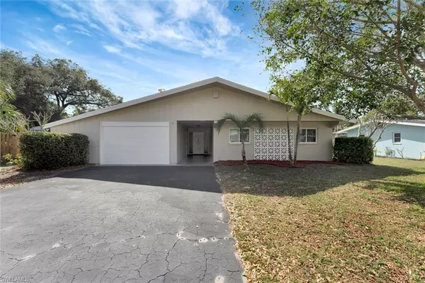 1350 Morningside DR, Fort Myers, FL 33901