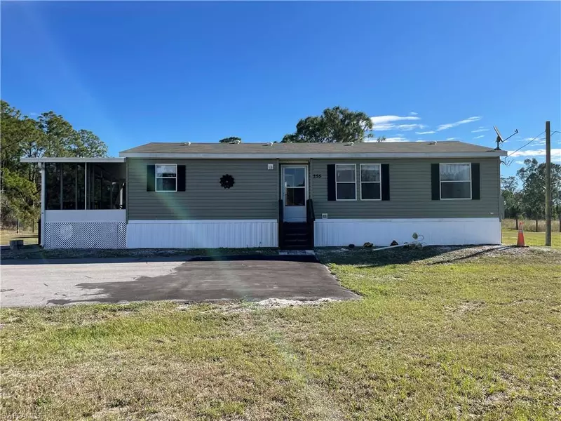 255 N Trebol ST, Clewiston, FL 33440