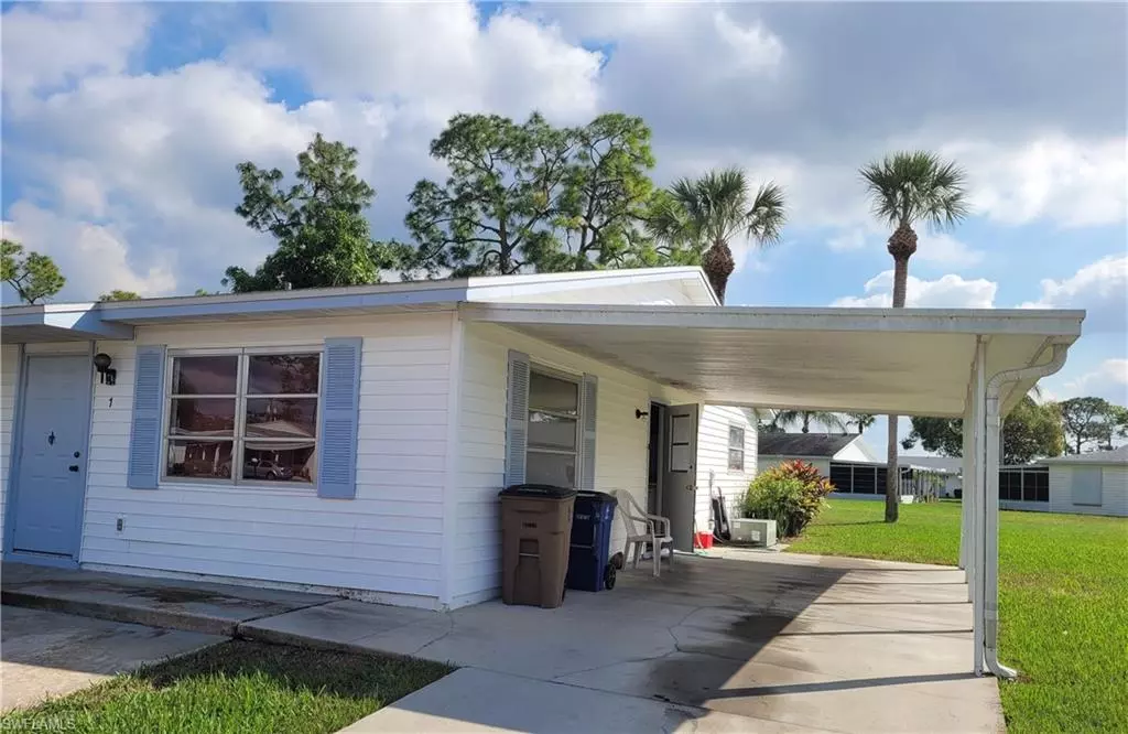 Lehigh Acres, FL 33936,1 Desert Candle CIR