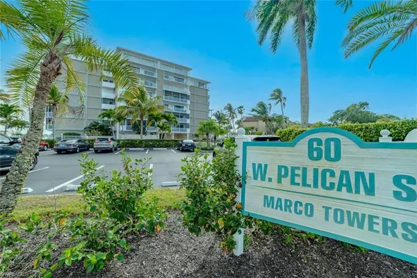 Naples, FL 34113,60 Pelican ST W #303