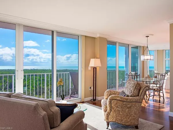 Naples, FL 34108,6361 Pelican Bay BLVD #701