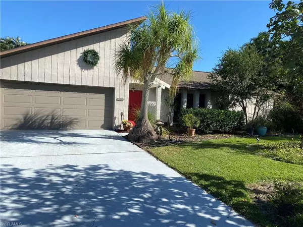 14904 Bonaire CIR, Fort Myers, FL 33908