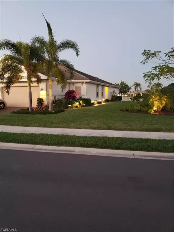 Naples, FL 34114,14848 Edgewater CIR