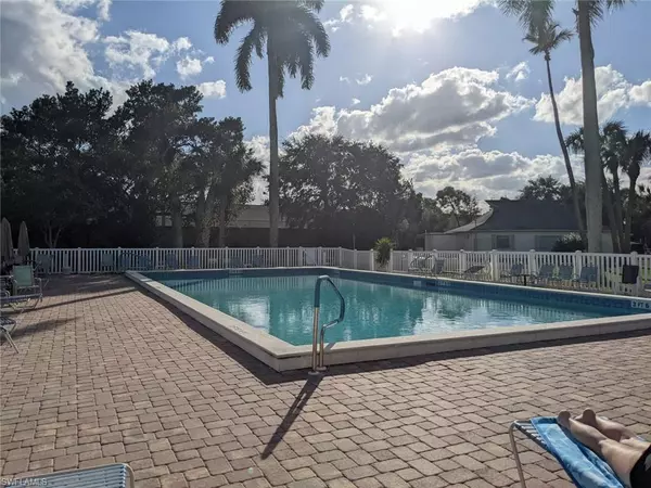 1302 Tropic TER, North Fort Myers, FL 33903