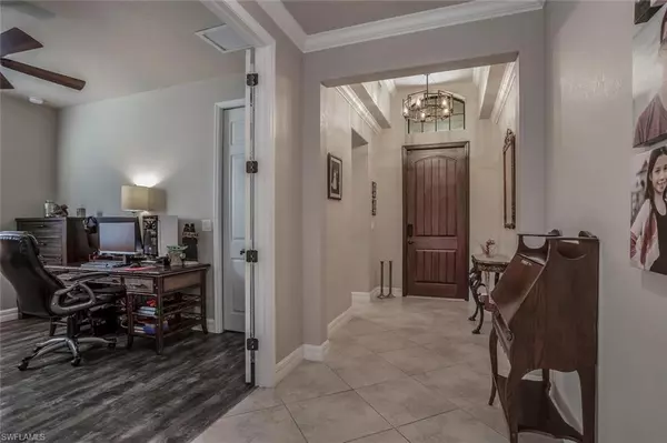 Naples, FL 34114,2926 Aviamar CIR