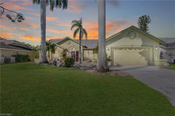 22632 Forest View DR, Estero, FL 33928