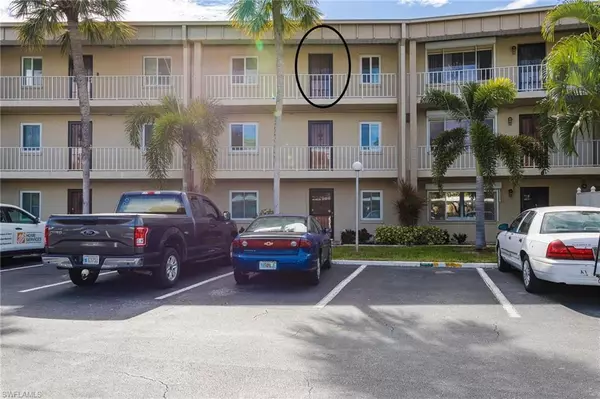 Fort Myers, FL 33901,2264 Winkler AVE #304