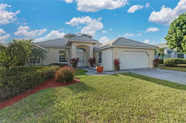 Naples, FL 34104,933 Marble DR