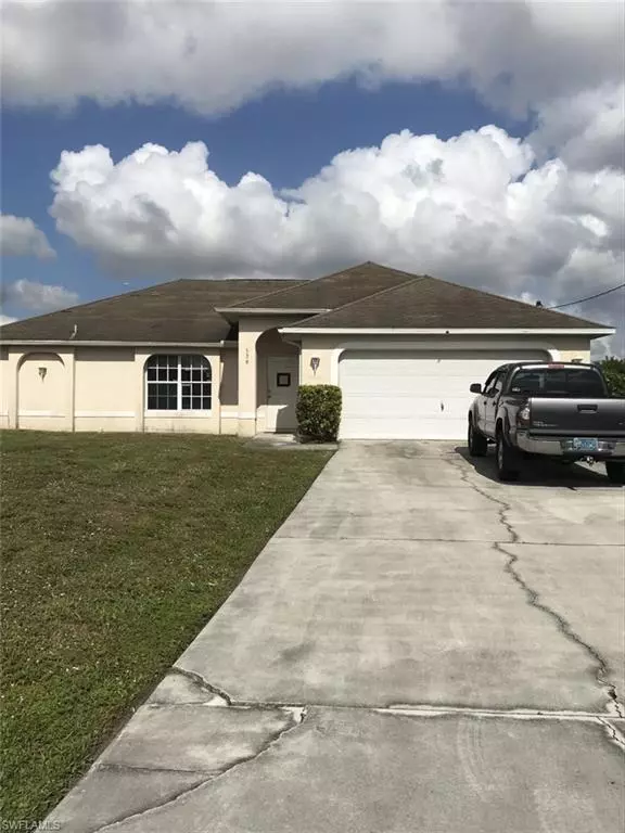 536 Pachman CIR, Lehigh Acres, FL 33974