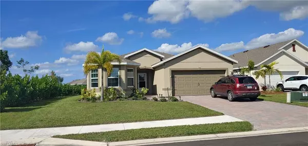 2800 Zaragoza CT, Cape Coral, FL 33909