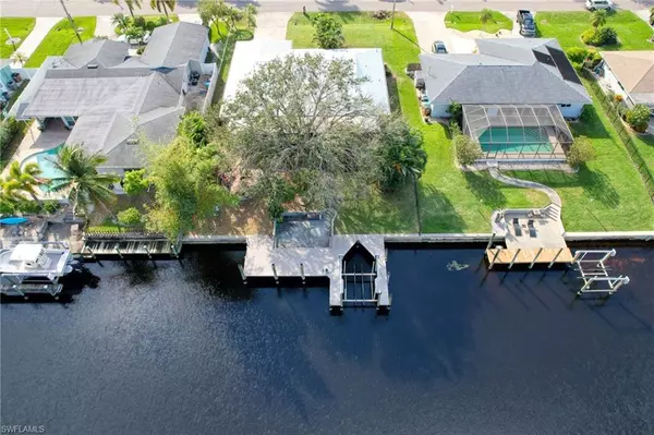 Cape Coral, FL 33904,1637 SE 39th TER