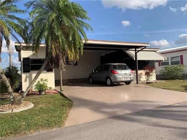 14714 Pioneer PL, North Fort Myers, FL 33917