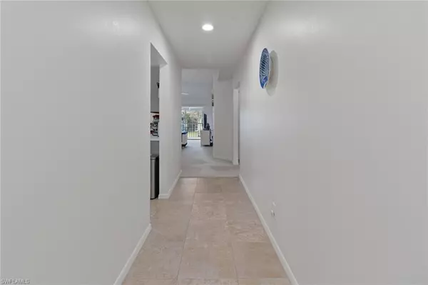 Naples, FL 34104,752 Landover CIR #202