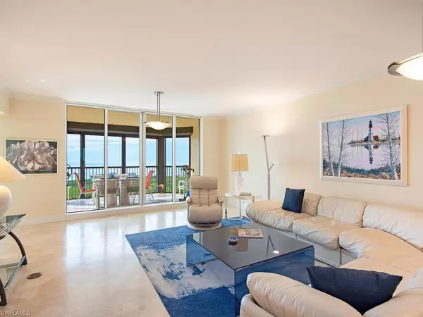 Naples, FL 34108,7425 Pelican Bay BLVD #1804