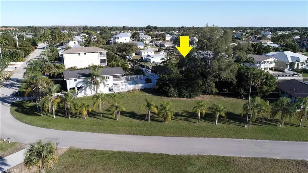 24490 Sailfish ST, Bonita Springs, FL 34134