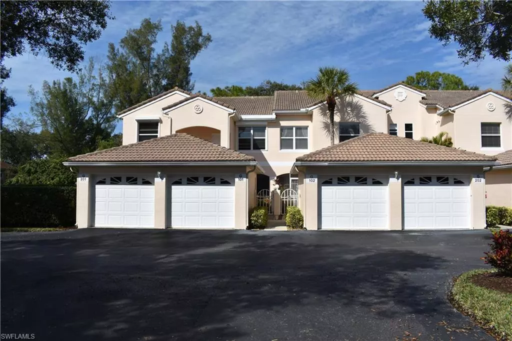 Naples, FL 34105,966 Woodshire LN #G101