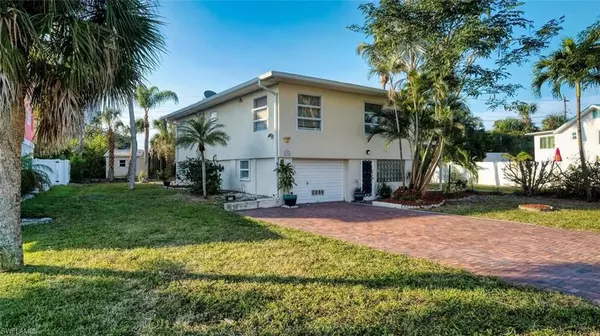 Fort Myers Beach, FL 33931,1930 Bayview DR