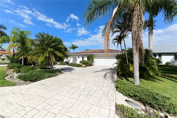 Bonita Springs, FL 34134,243 6th ST