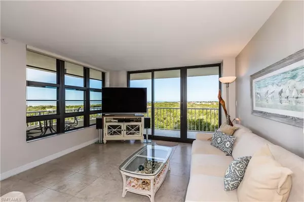 Marco Island, FL 34145,440 Seaview CT #712