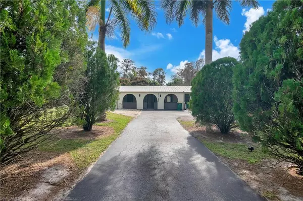 Naples, FL 34116,5720 Lancewood WAY