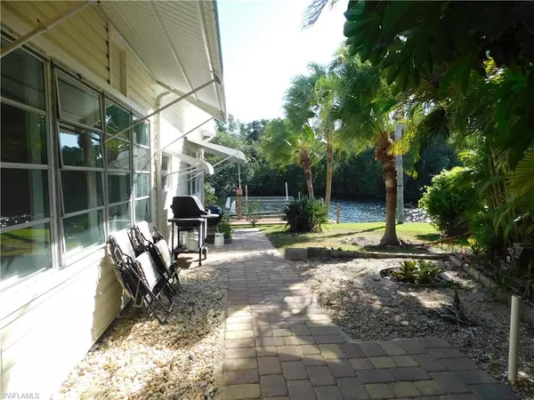 Fort Myers Beach, FL 33931,17950 Bryan CT