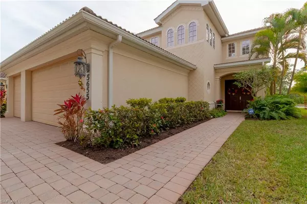 Naples, FL 34104,5655 Lago Villaggio WAY