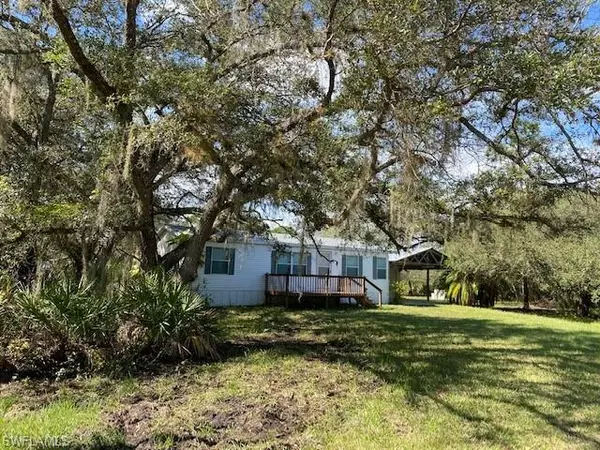 Labelle, FL 33935,1213 Shalimar DR