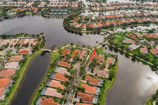 4733 Navassa LN, Naples, FL 34119