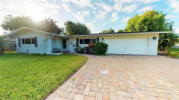 578 Sanford DR, Fort Myers, FL 33919