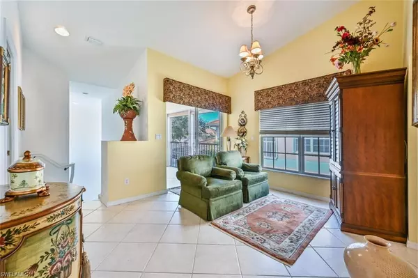 Naples, FL 34110,5625 Sherborn DR #201