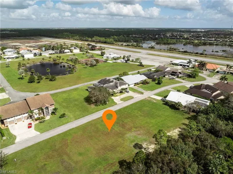 4073 SKYWAY DR LOT#32, Naples, FL 34112