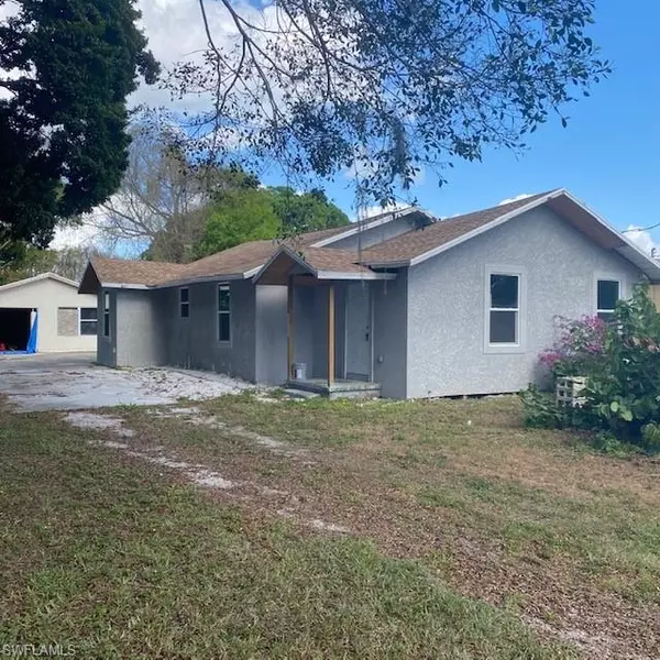 4243 Scott AVE, Fort Myers, FL 33905