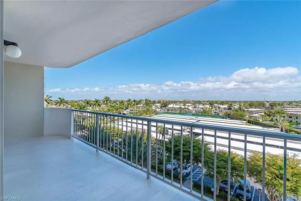 Marco Island, FL 34145,140 Seaview CT #604S