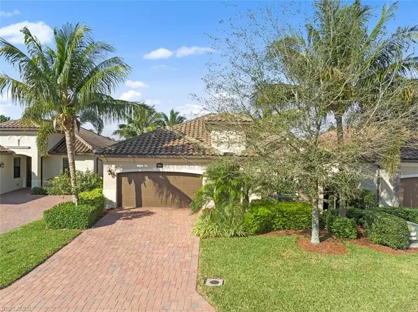 28530 Westmeath CT W, Bonita Springs, FL 34135