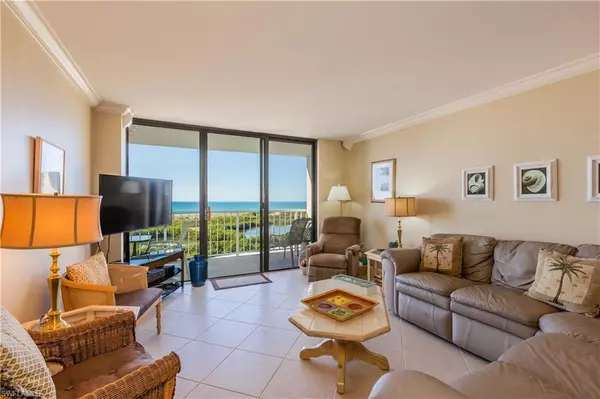 Marco Island, FL 34145,320 Seaview CT #1402