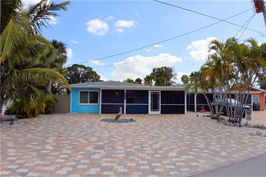 246 Miramar ST, Fort Myers Beach, FL 33931