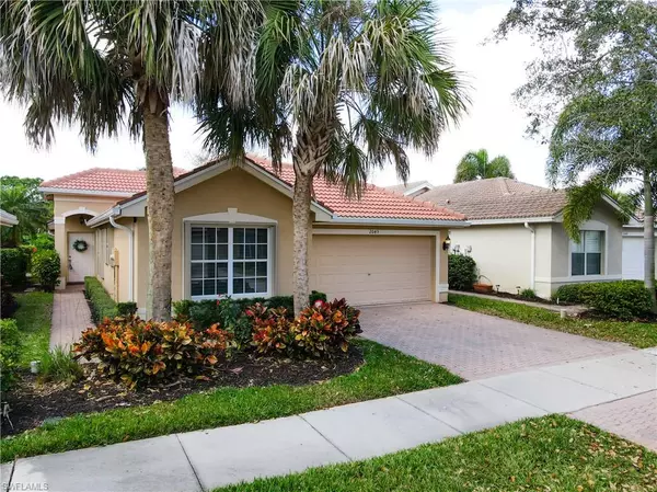 2045 Painted Palm DR, Naples, FL 34119