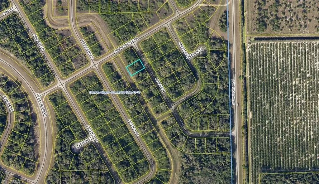 Labelle, FL 33935,202 Regent LN