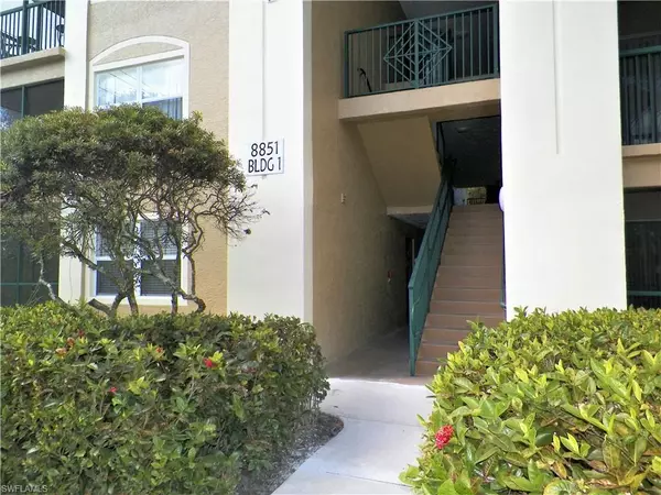 Bonita Springs, FL 34135,8851 Colonnades CT W #131