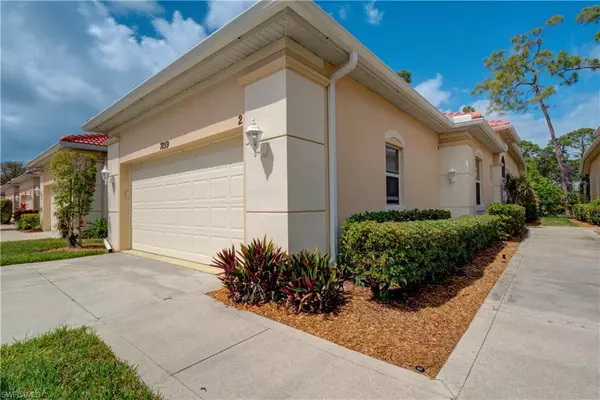 Naples, FL 34104,7859 Sanctuary CIR #102-2