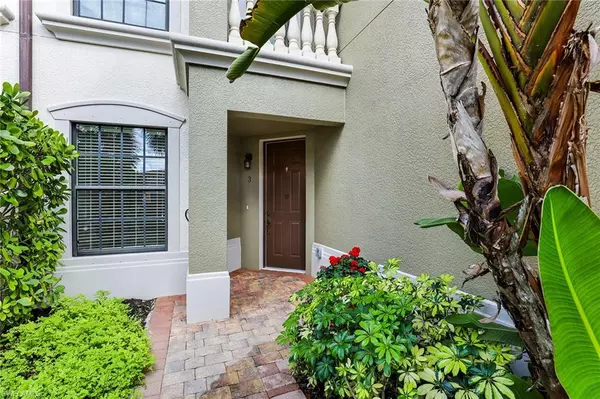 Naples, FL 34105,1260 Carpazi CT #402