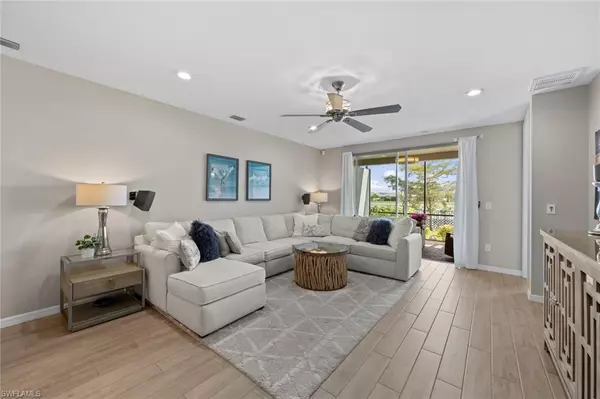 Naples, FL 34114,14880 Edgewater CIR