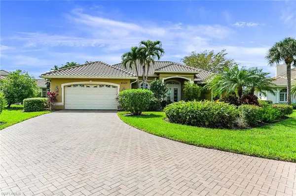 Naples, FL 34113,8329 Ocotillo CT